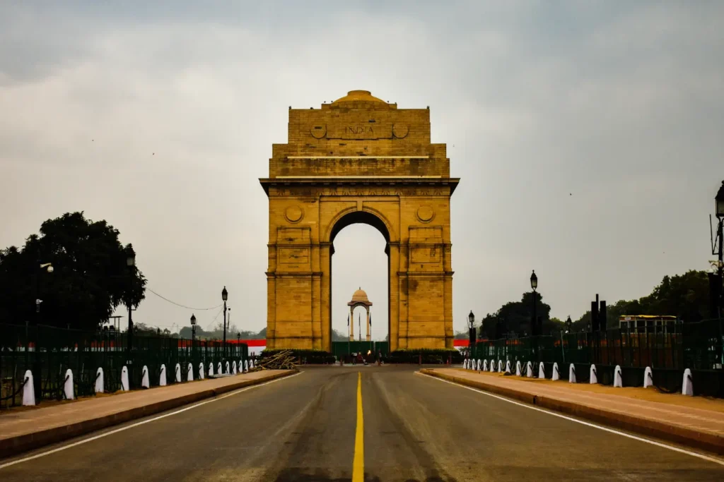 India Gate - Delhi - Golden Triangle in India