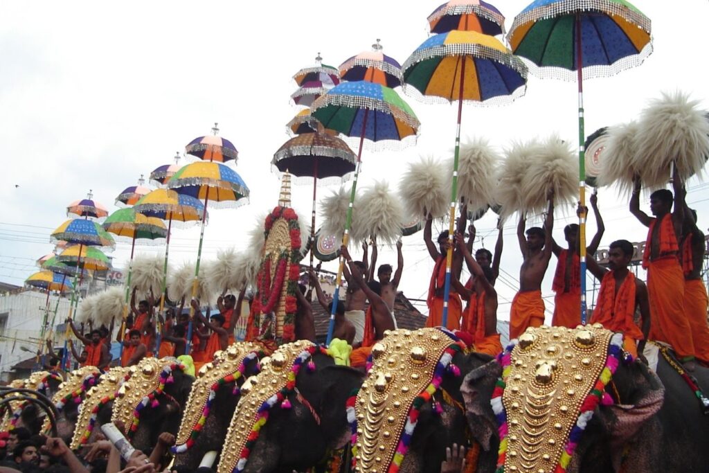 thrissur pooram-Kerala festivals 